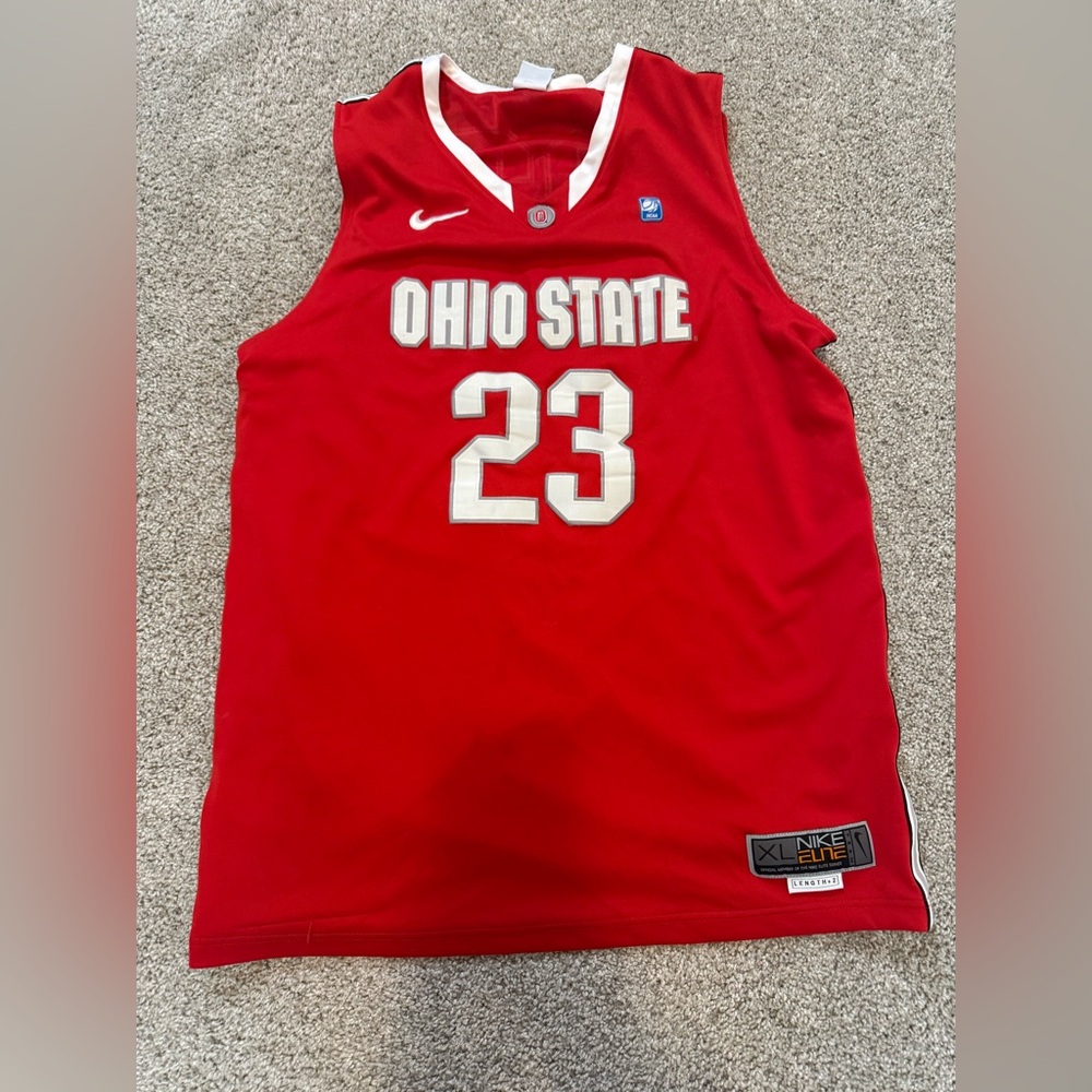 Nike Men's LeBron James Ohio State Buckeyes Alumni Limited